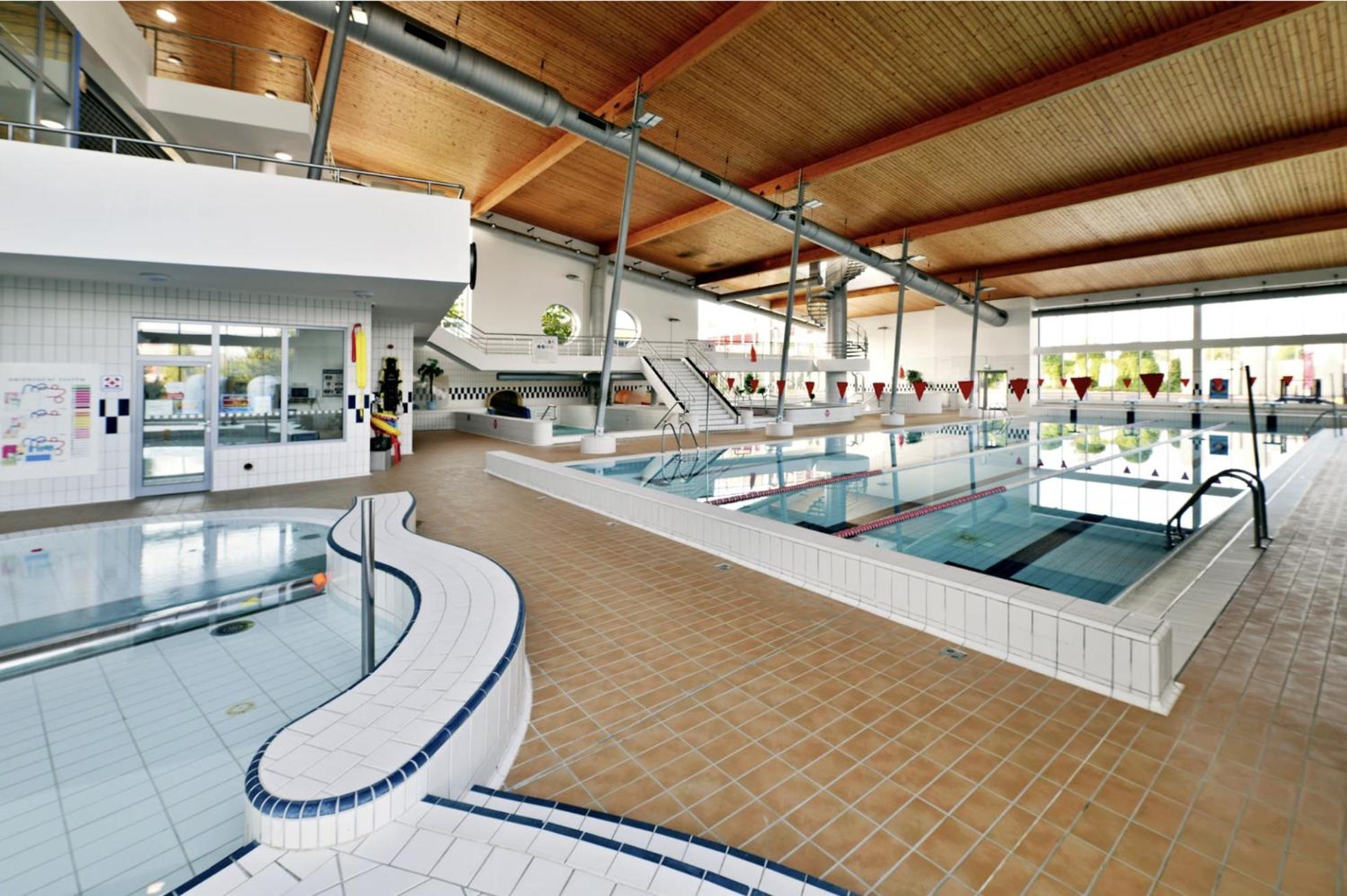 Diamondvilla, 4 Bedroom Apartment, Garden & Spa ปราก ภายนอก รูปภาพ
